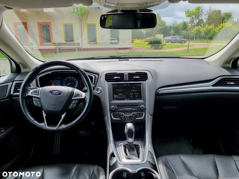 Ford Mondeo - 24