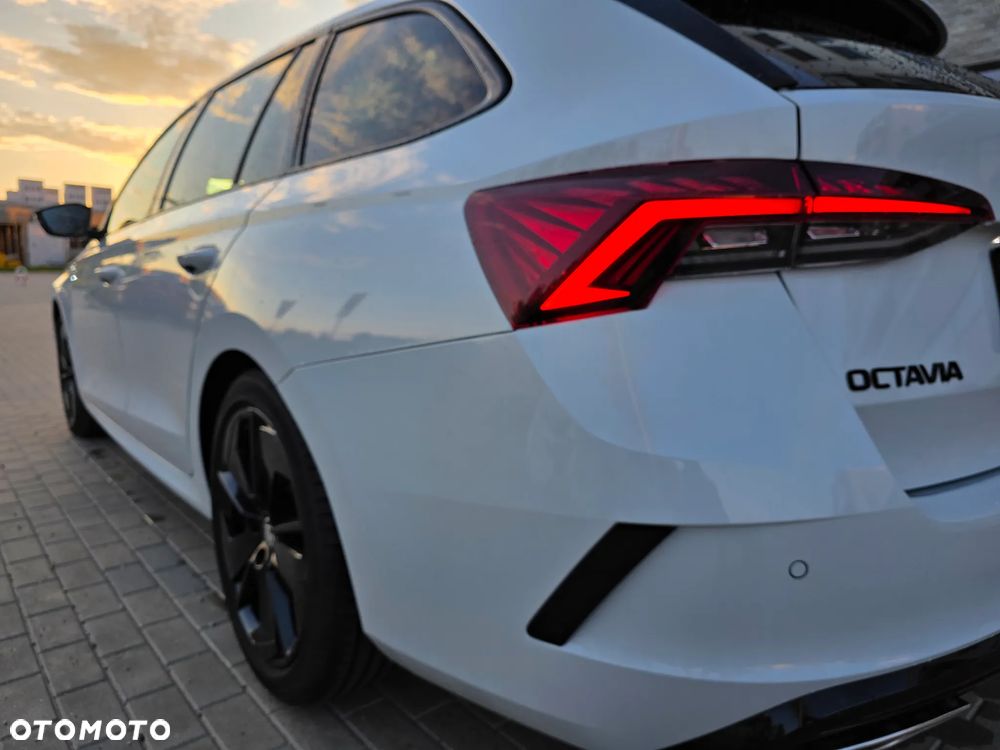 Skoda Octavia 2.0 TSI RS 245 DSG - 6