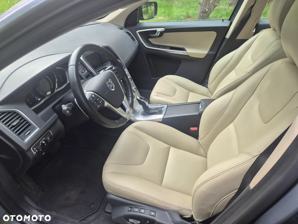 Volvo XC 60 D4 Drive-E Summum - 18