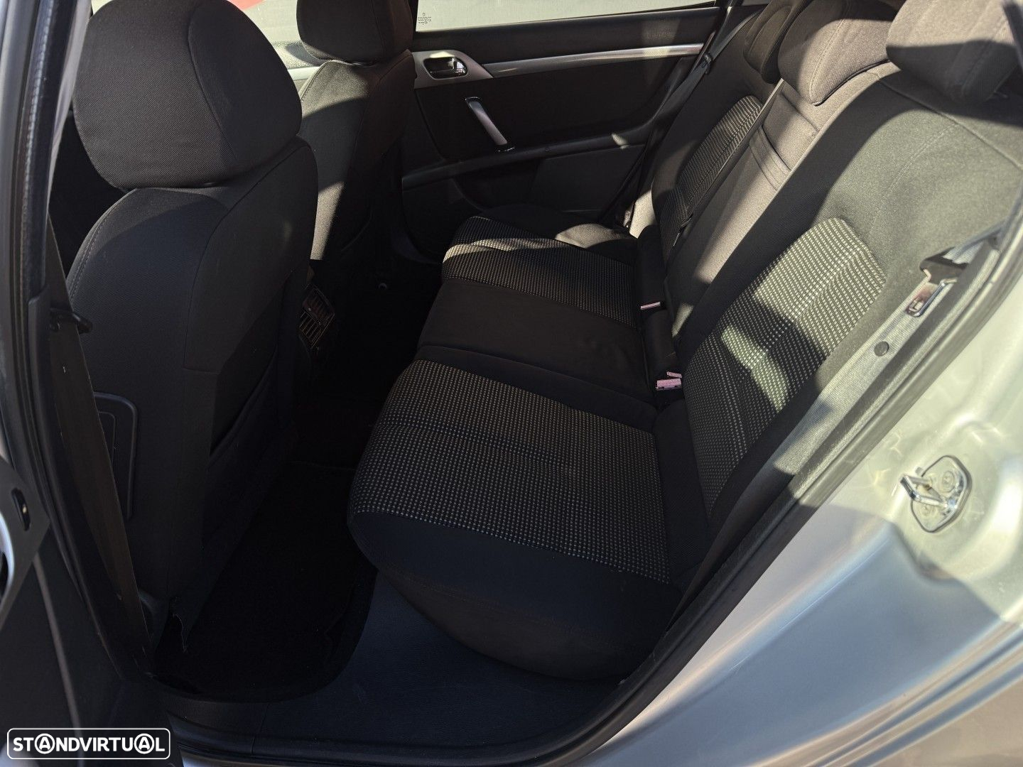 Peugeot 407 SW 2.0 HDi Navteq - 32