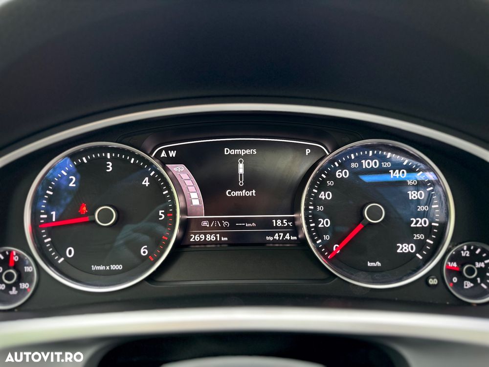 Volkswagen Touareg 3.0 V6 TDI SCR Blue Motion DPF Automatik Terrain Tech Executive Edition - 18
