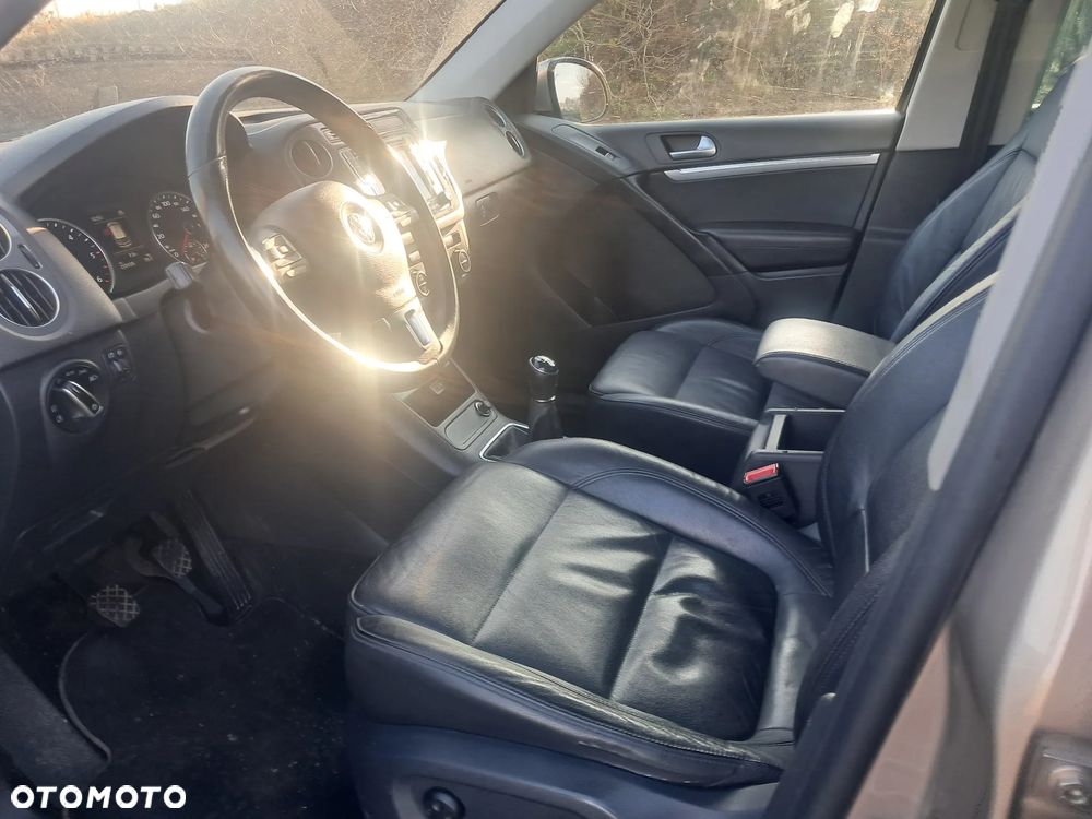 Volkswagen Tiguan 2.0 TDI SCR BlueMotion Technology Trend & Fun - 10