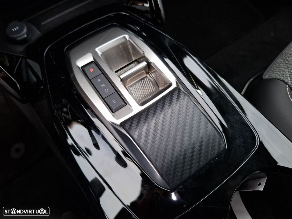 Peugeot e-2008 50 kWh Allure Pack - 22
