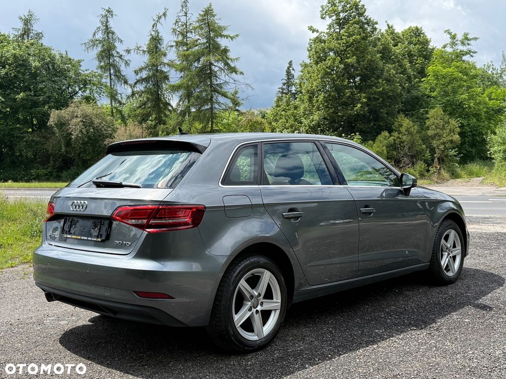 Audi A3 Sportback 30 TDI S tronic design - 8
