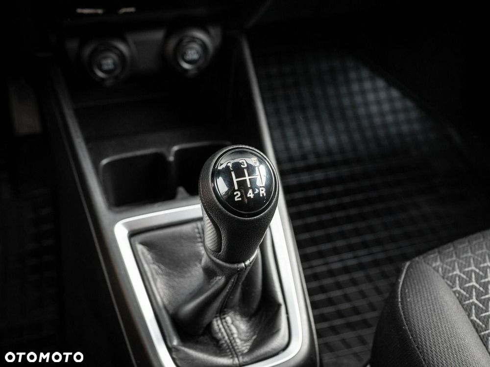 Suzuki Swift - 16