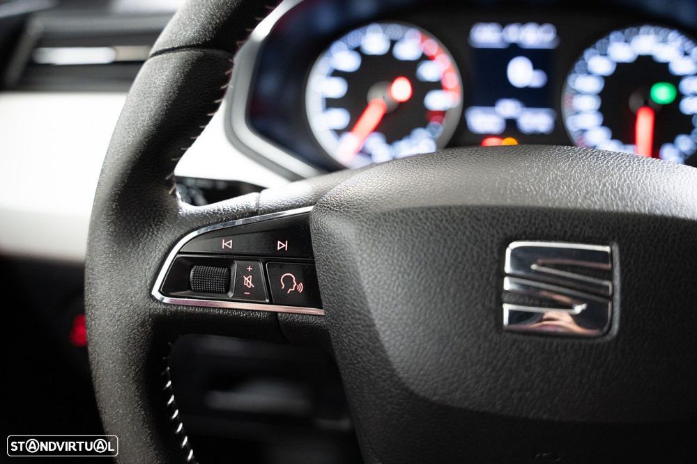 SEAT Arona 1.0 TSI Xcellence DSG - 23