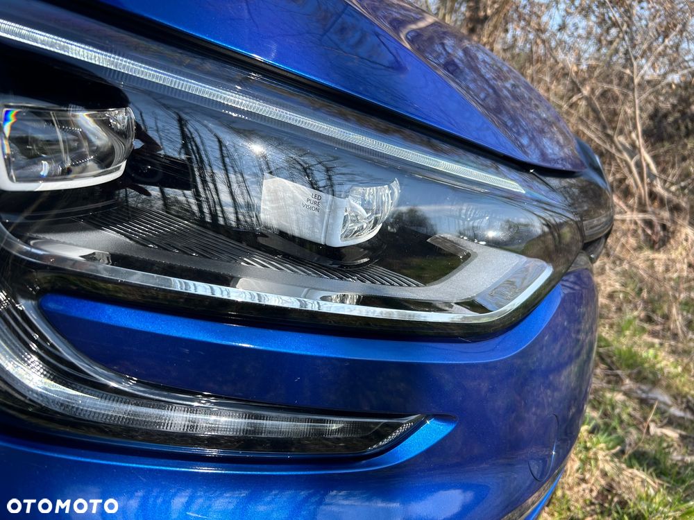 Renault Megane TCe 140 GPF GT LINE - 11