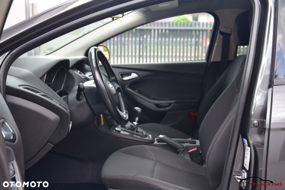 Ford Focus - 15