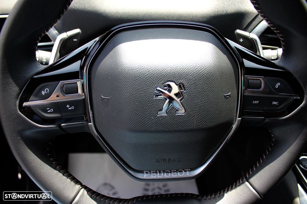 Peugeot 3008 1.2 Hybrid Allure Pack e-DCS6 - 18