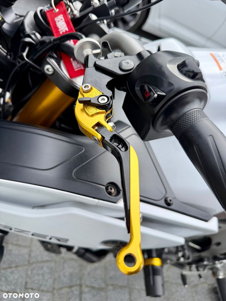 Yamaha FZ8 - 8