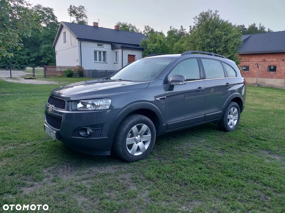 Chevrolet Captiva - 10