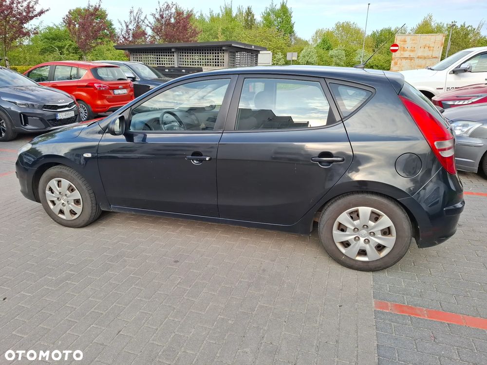 Hyundai i30 1.4 Classic - 10