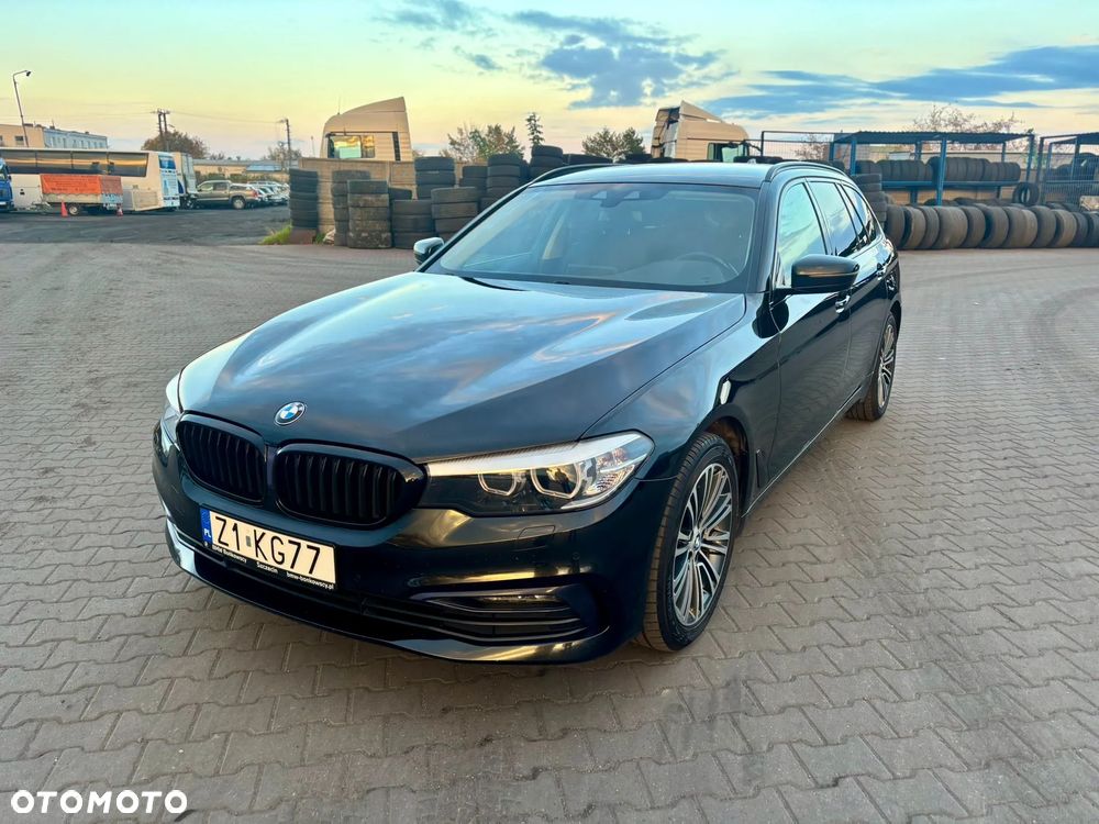 BMW Seria 5 520d xDrive MHEV Sport Line sport - 2