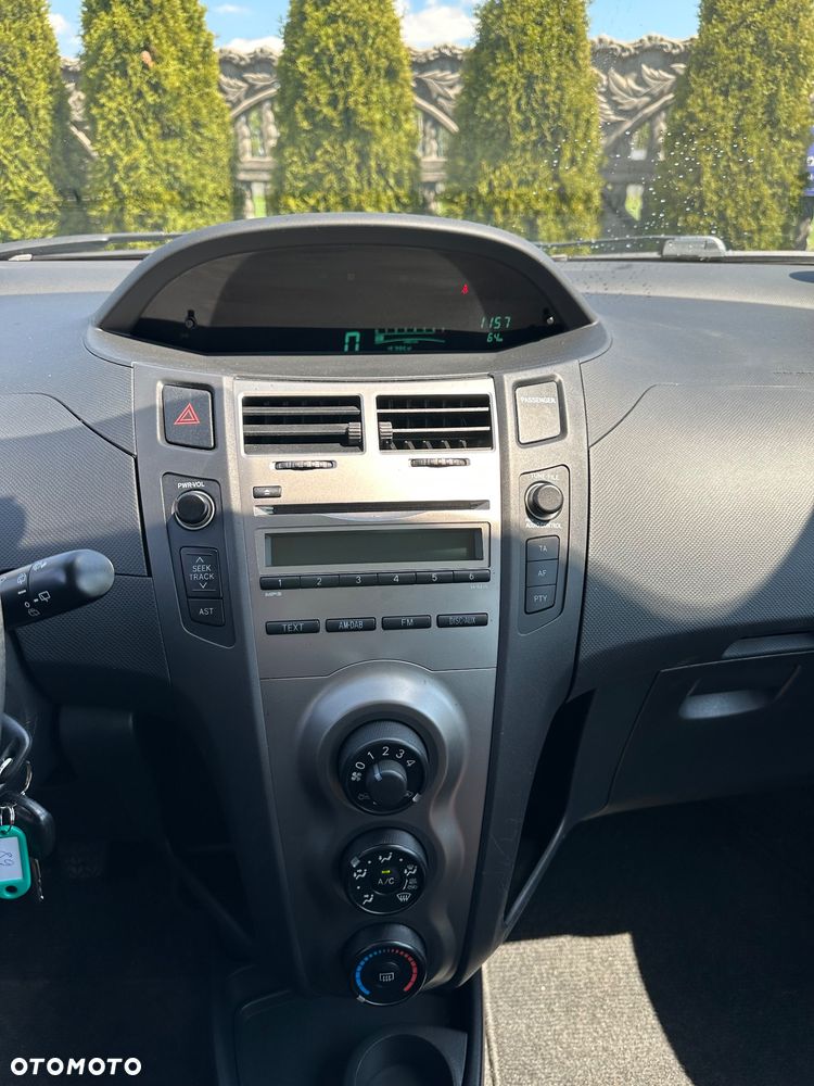 Toyota Yaris 1.33 Sol - 20