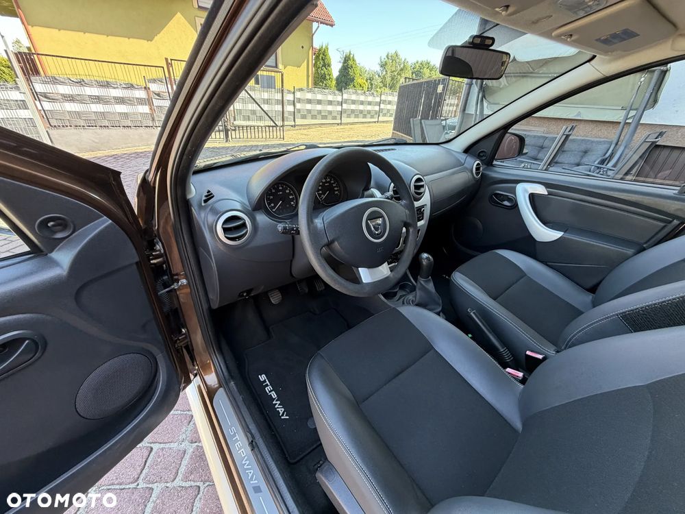 Dacia Sandero - 18