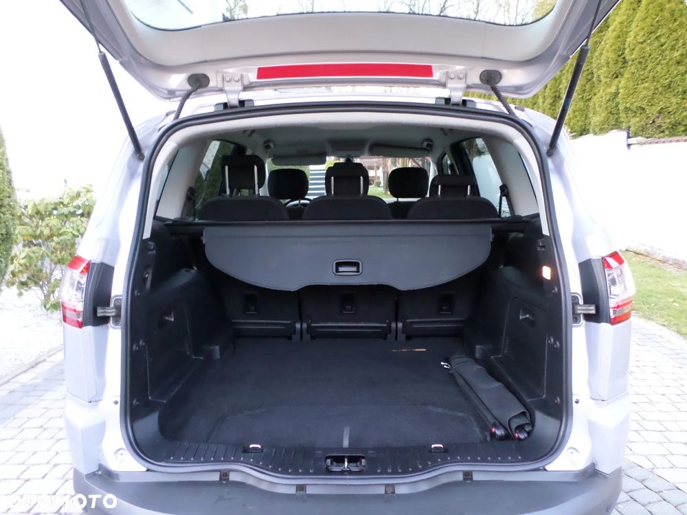 Ford S-Max 2.0 TDCi Trend - 21