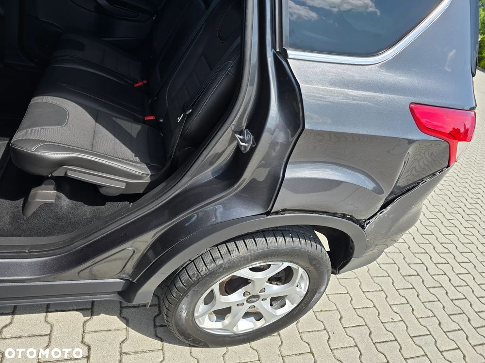 Ford Kuga 2.0 TDCi 4x4 Titanium - 31