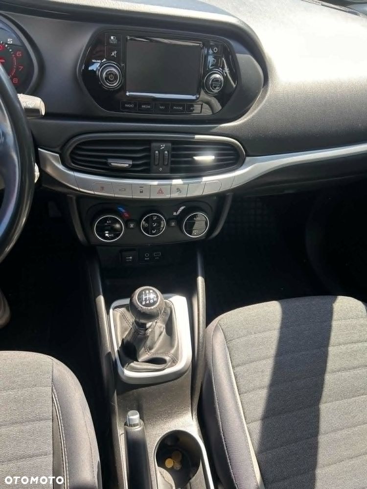 Fiat Tipo 1.4 16V Lounge - 15