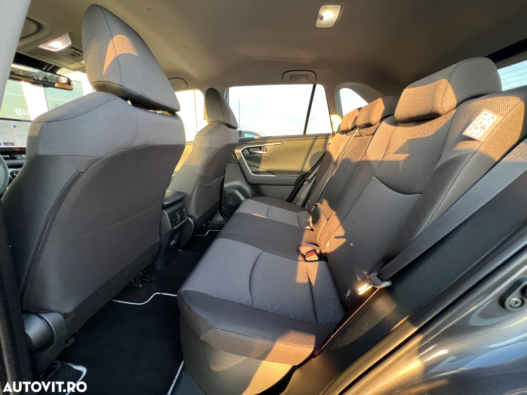 Toyota RAV4 - 17