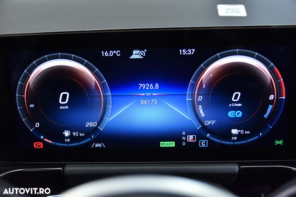 Mercedes-Benz GLA 250 e - 10