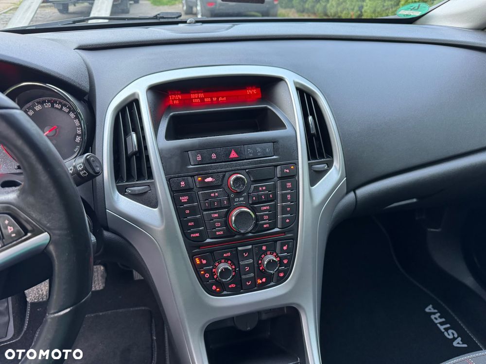 Opel Astra - 17