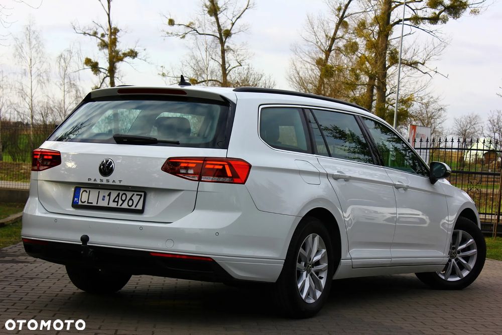 Volkswagen Passat 2.0 TDI SCR DSG Business - 11