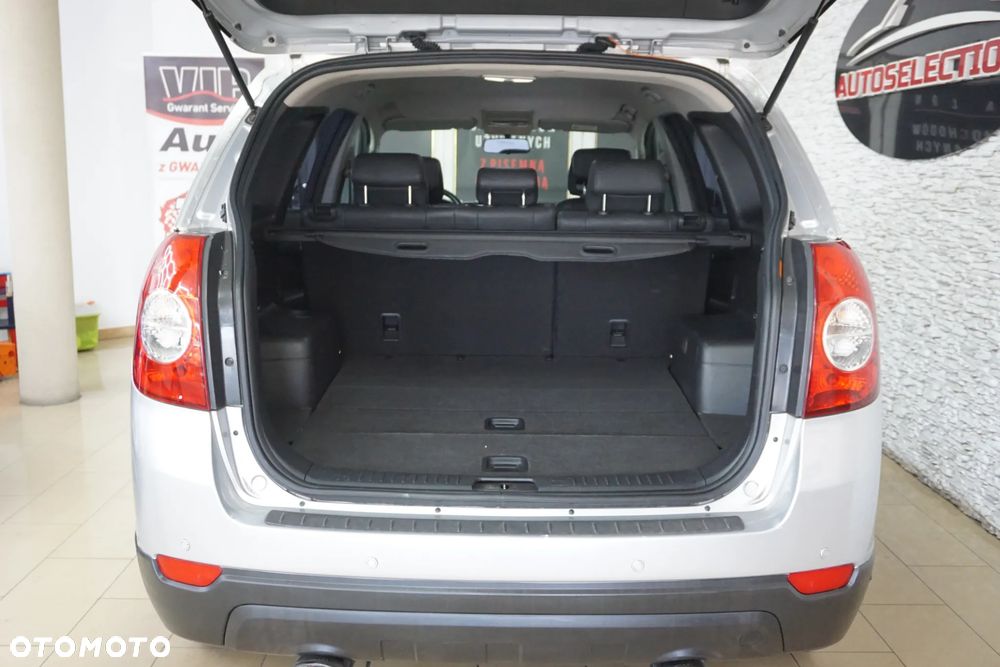 Chevrolet Captiva 2.4 2WD 5 Sitzer LS - 22