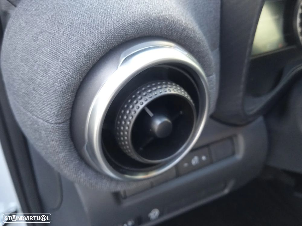 Nissan Juke 1.0 DIG-T N-Design C.Two Tone S.DCT - 14