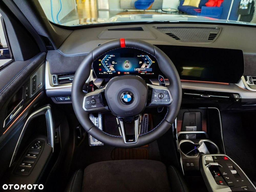 BMW X1 - 16