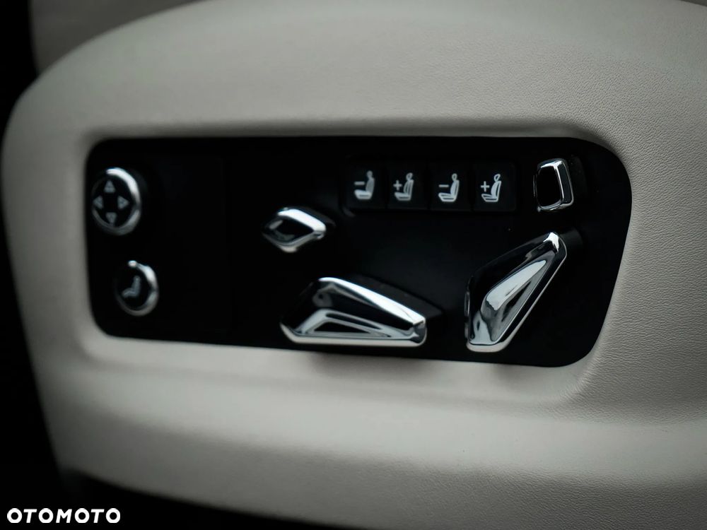 Bentley Flying Spur W12 S - 15