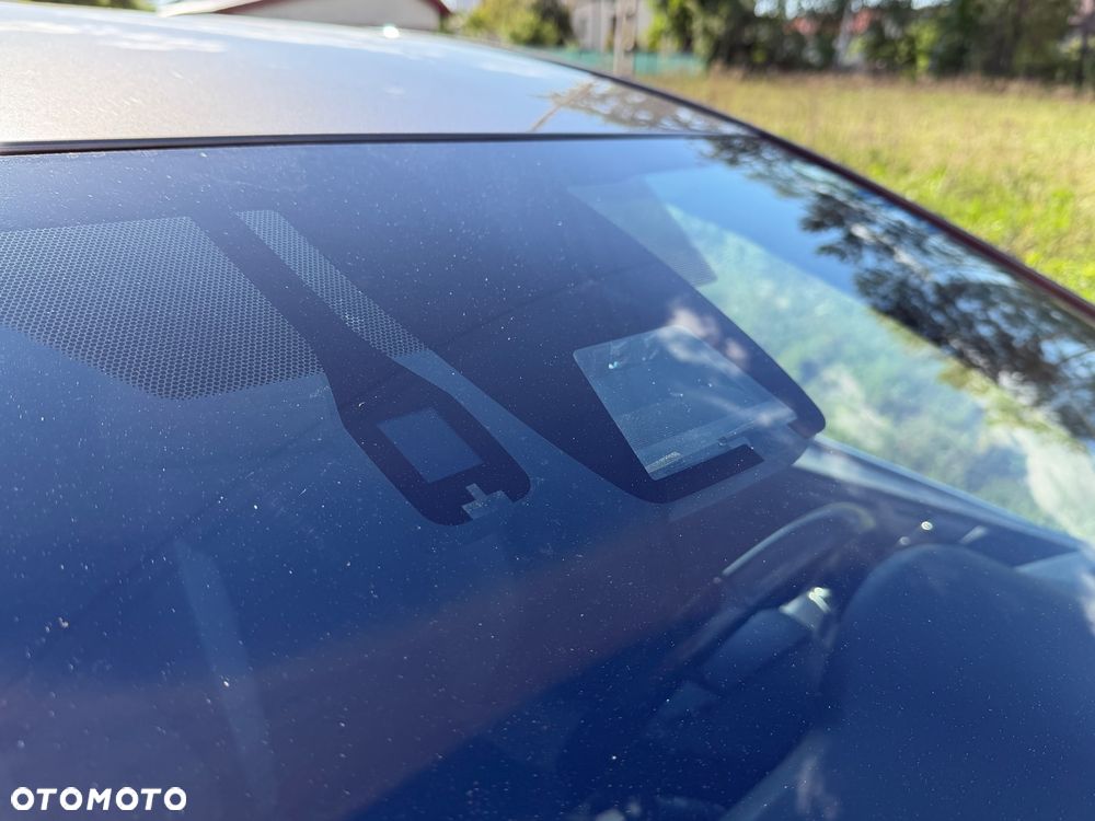 Toyota Auris - 11