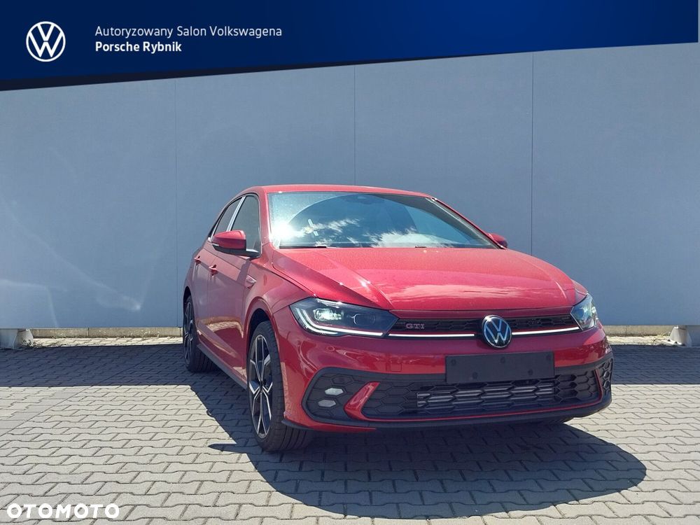 Volkswagen Polo - 2