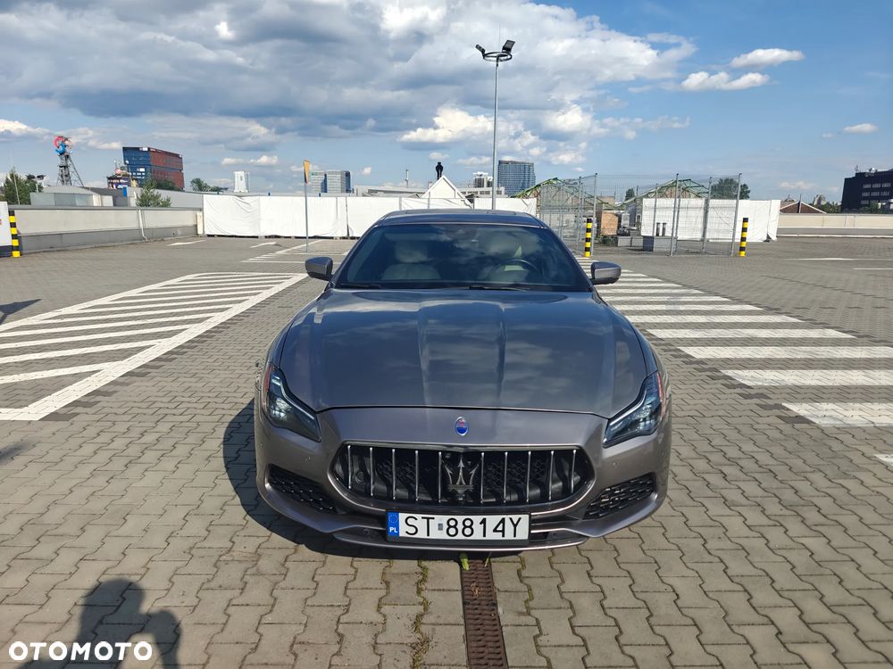 Maserati Quattroporte - 37