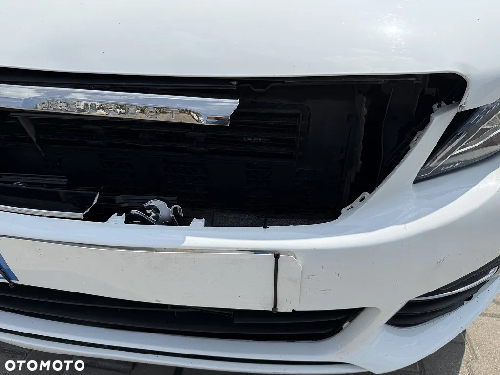 Peugeot 308 - 11