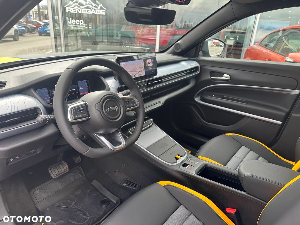 Jeep Avenger 1.2 T3 mHEV The North Face 4xe eDCT6 - 11