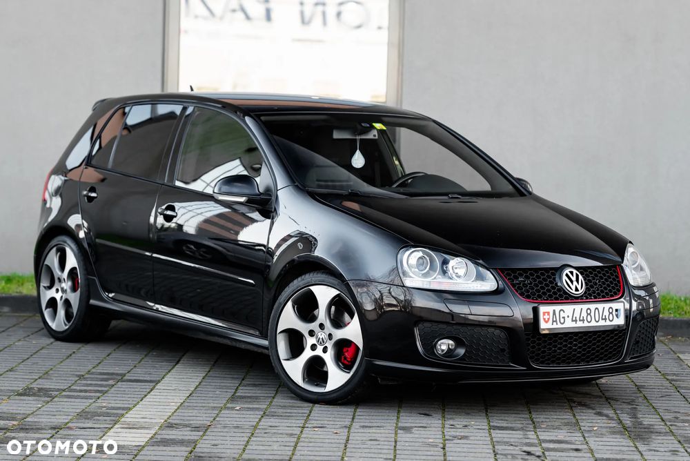 Volkswagen Golf 2.0 GTI - 2