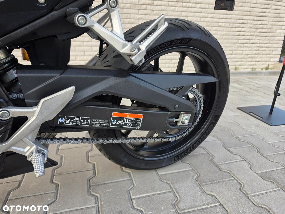 Honda CB - 8
