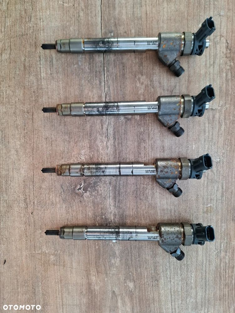 WTRYSKIWACZE 1.5 HDI 9828959880 - 1