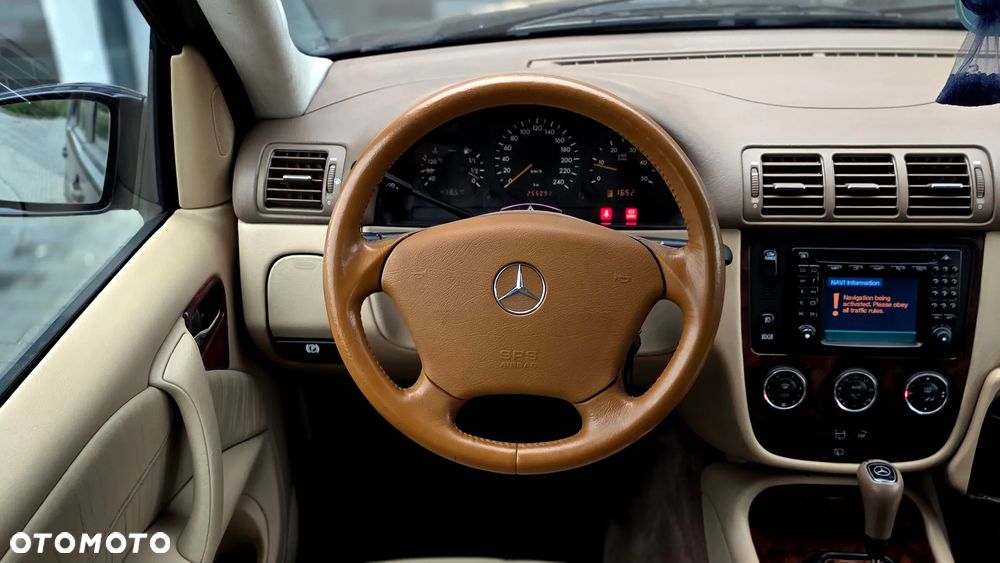 Mercedes-Benz ML - 19