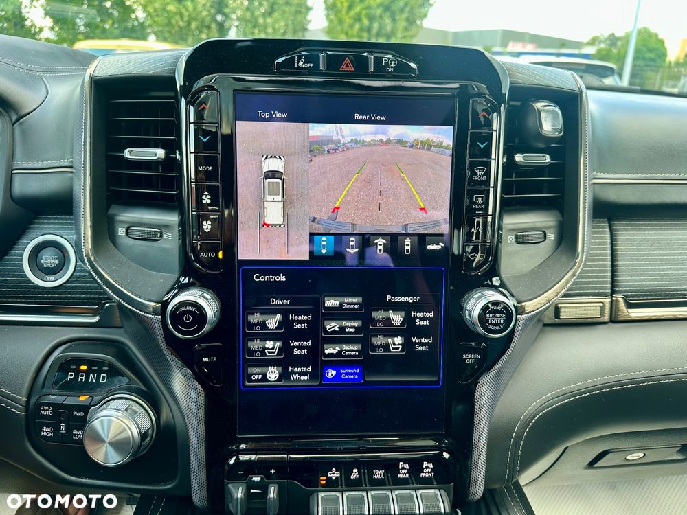 RAM 1500 Crew Cab Shortbed Limited - 24