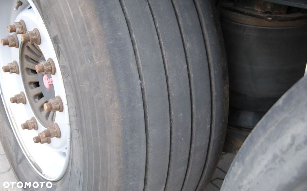 Wielton Podnoszona oś, SAF - 16