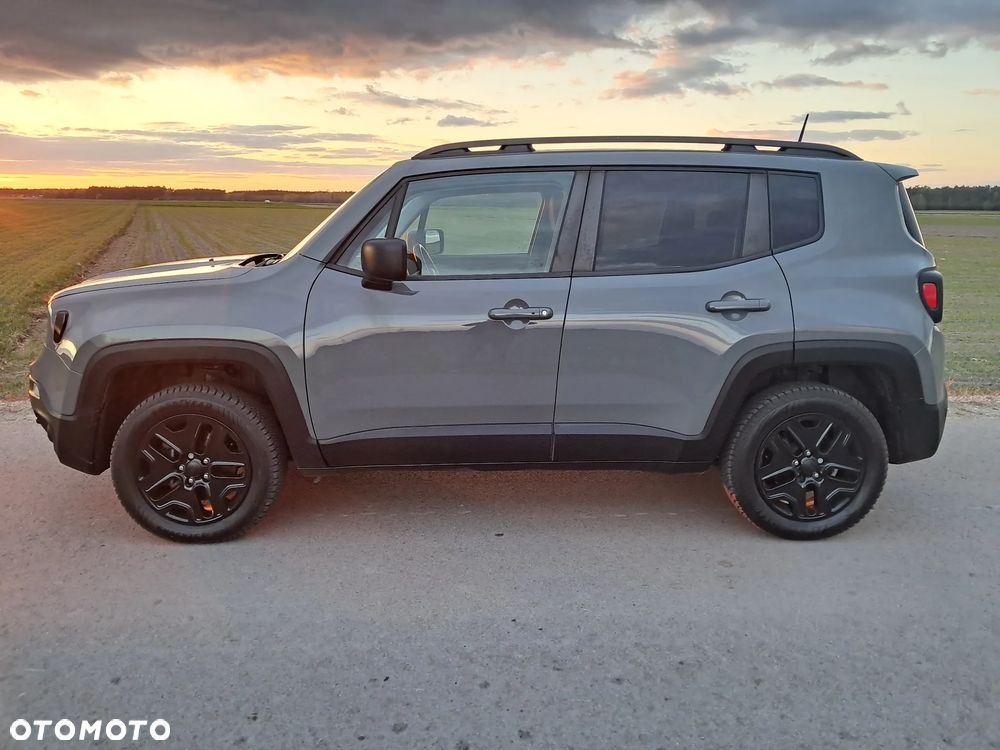 Jeep Renegade - 10