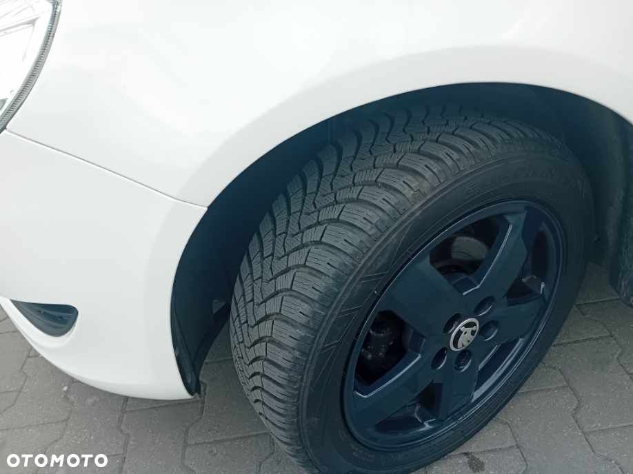 Skoda Fabia 1.6 TDI DPF Classic - 9