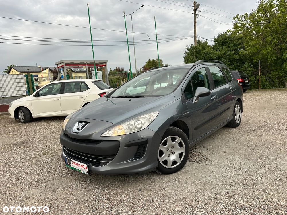Peugeot 308 - 1