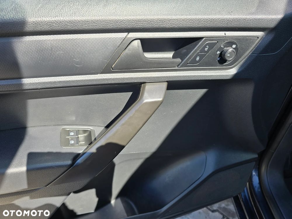 Volkswagen Caddy - 13
