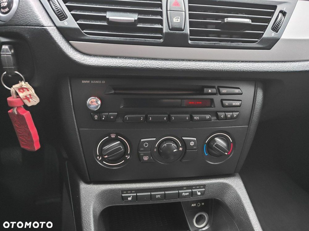 BMW X1 sDrive18d xLine - 11