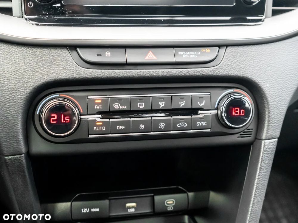 Kia Ceed 1.5 T-GDI M - 17
