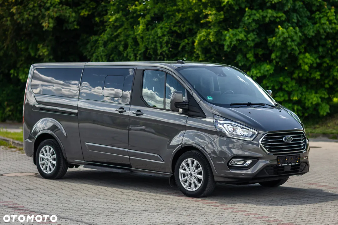 Ford Tourneo Custom 320 L2H1 VA Autm Titanium - 8