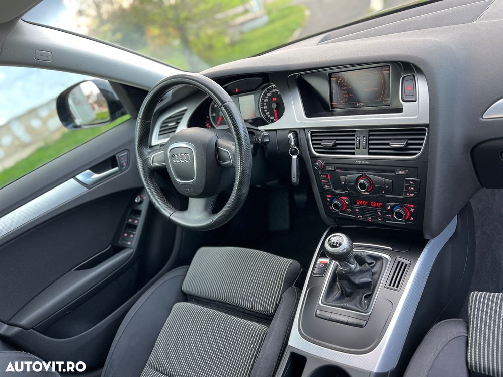 Audi A4 Avant 2.0 TDI DPF S line Sportpaket - 9