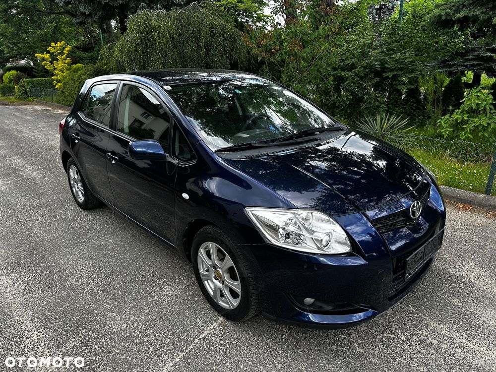 Toyota Auris 1.4 VVT-i Sol - 1